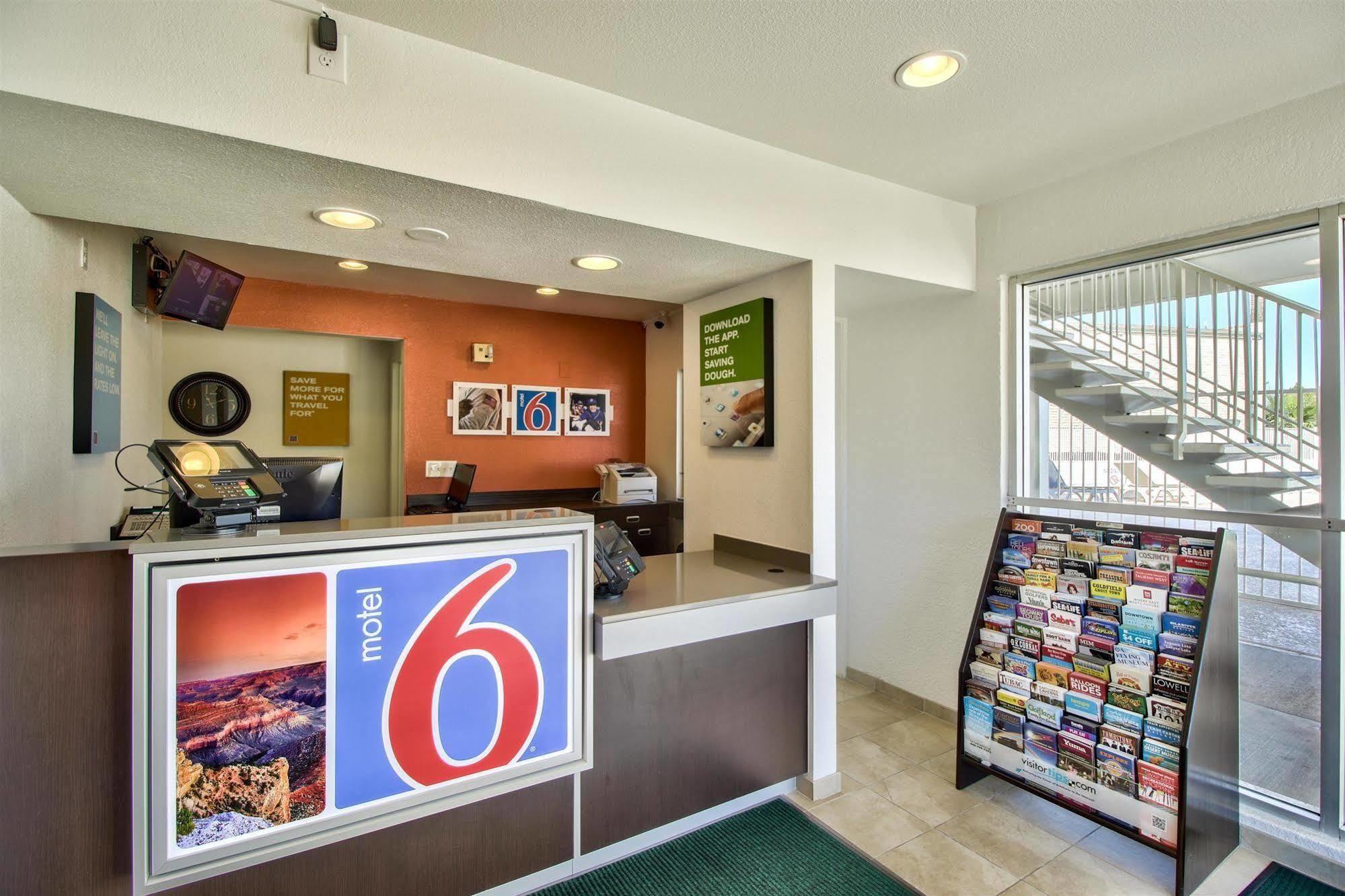 Motel 6-Youngtown, Az - Phoenix - Sun City Ngoại thất bức ảnh