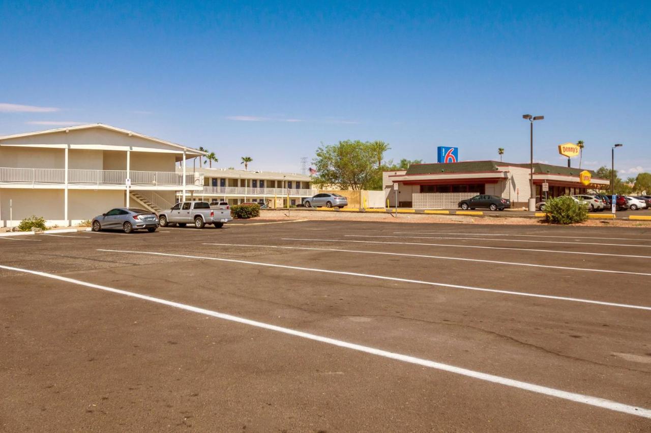 Motel 6-Youngtown, Az - Phoenix - Sun City Ngoại thất bức ảnh